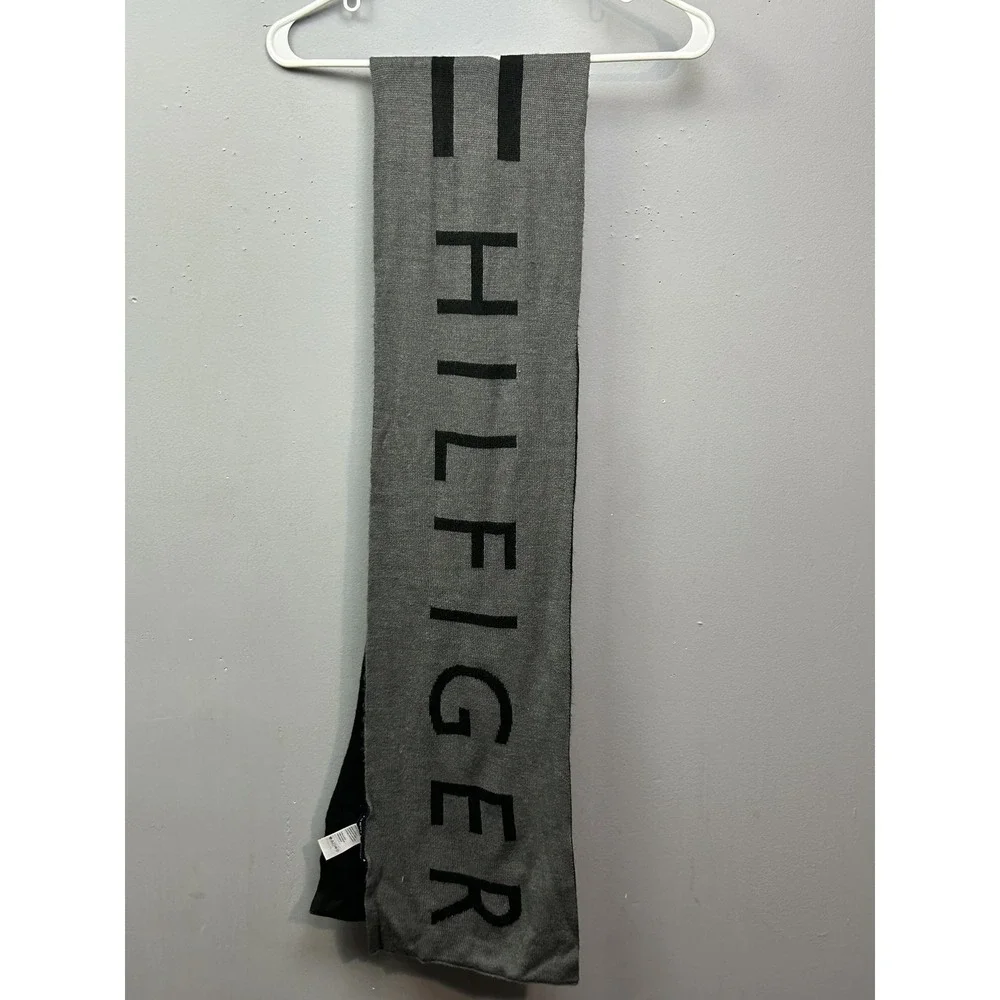 Tommy Hilfiger Scarf Mens Gray Black Long Spell Out Logo‎ Acrylic Winter 70x8